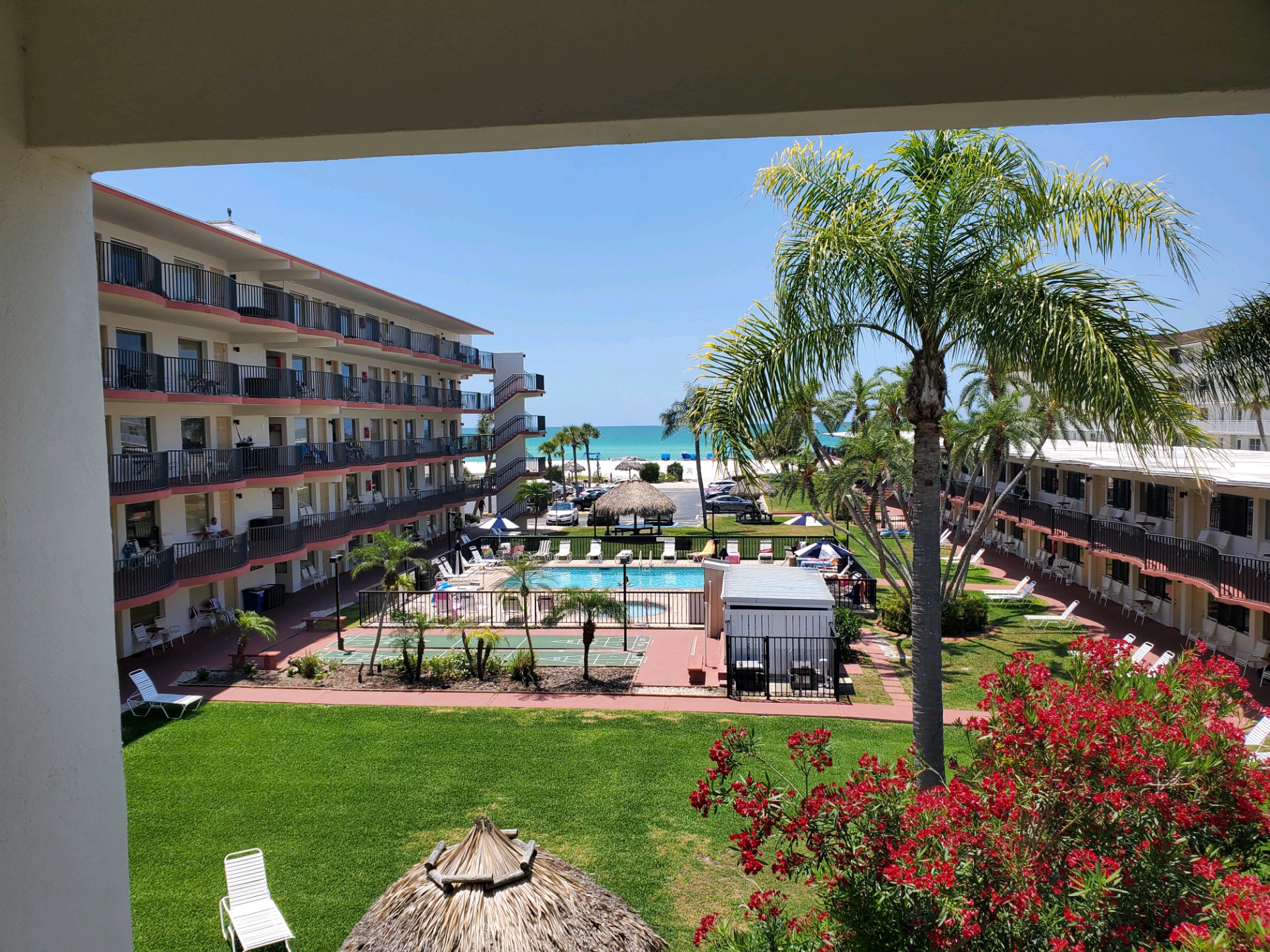 Sarasota Sands Resort Exterior