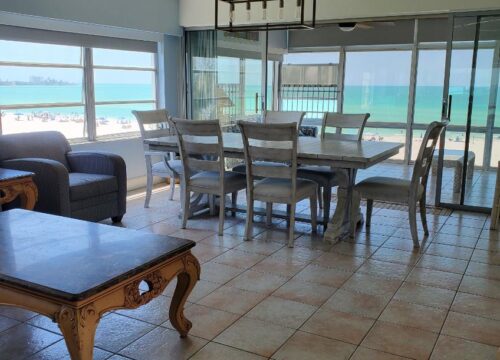 Sarasota Sands Resort Sailmaster Penthouse Unit
